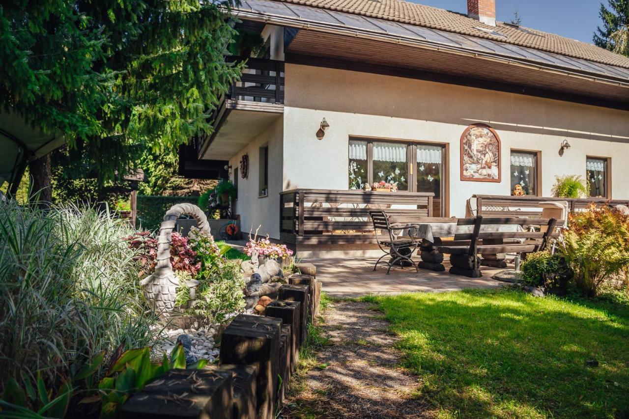 Apartma Borovc Mojstrana Exterior foto